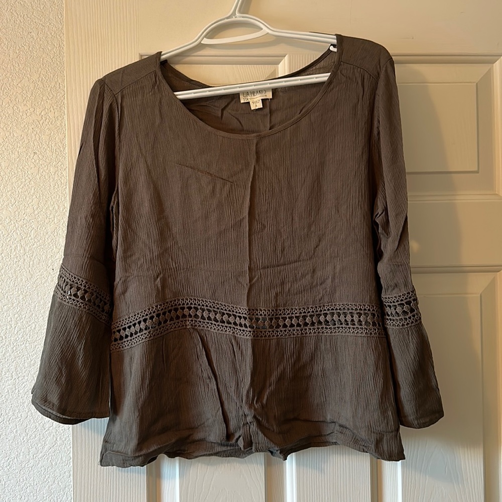 Army green women’s lace blouse